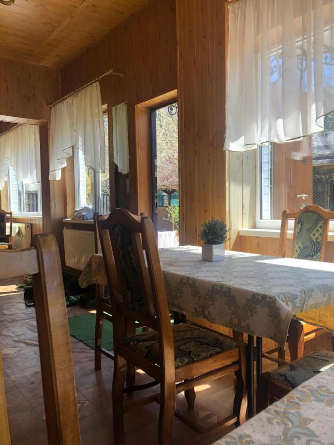 Садиба Диво Квітка Tatariv Buitenkant foto