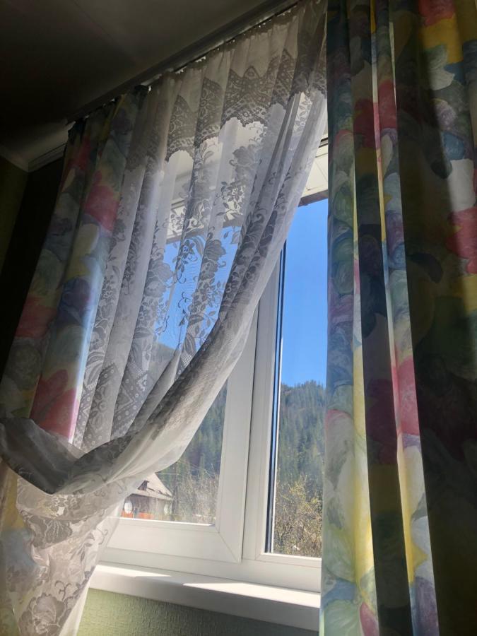 Садиба Диво Квітка Tatariv Buitenkant foto